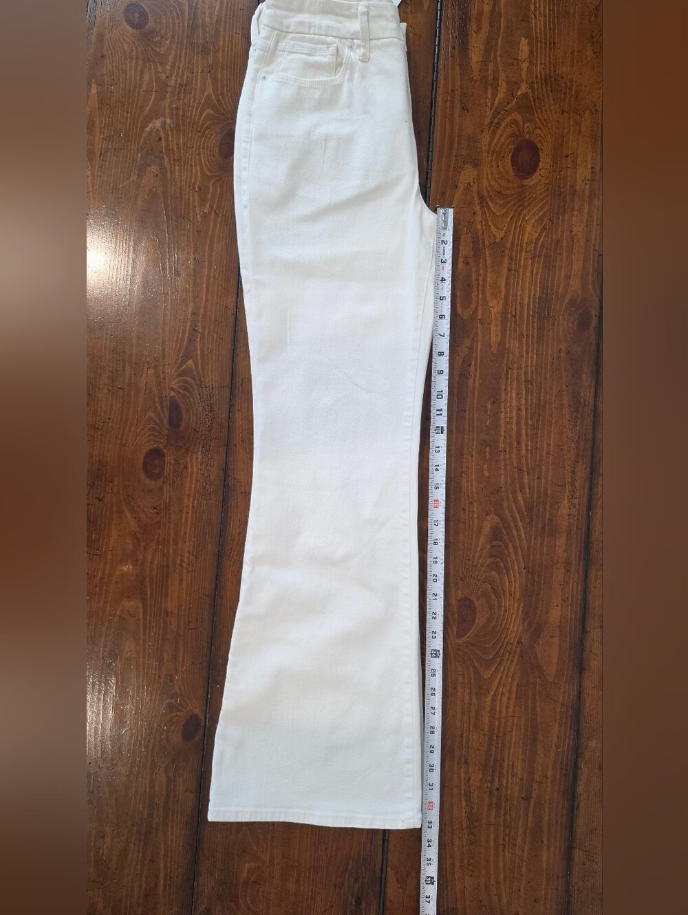 Good American White Flare Denim Jeans Women's Size 12/31 × 33 1/2" Inseam NWT - Picture 10 of 10